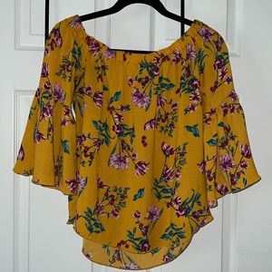 Charlotte Russe off the shoulder top Size Small